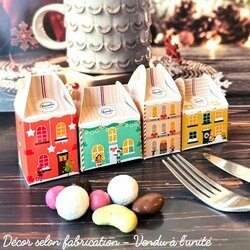 Bo�te convive en forme de petites boutiques de No�l