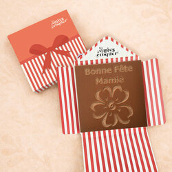 Prête à Croquer - Modèle Fleur Bonne Fête Mamie Prête à Croquer - Modèle Fleur Bonne Fête Mamie Chocolat Lait Enveloppe Cadeau