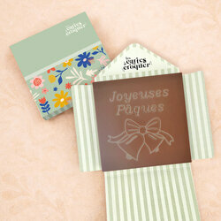 Pr�te � Croquer - Mod�le Cloches de P�ques Chocolat Lait Enveloppe Fleurs