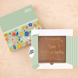 Pr�te � Croquer - Mod�le Bon Anniversaire Chocolat Lait Coffret Mod�le Fleurs